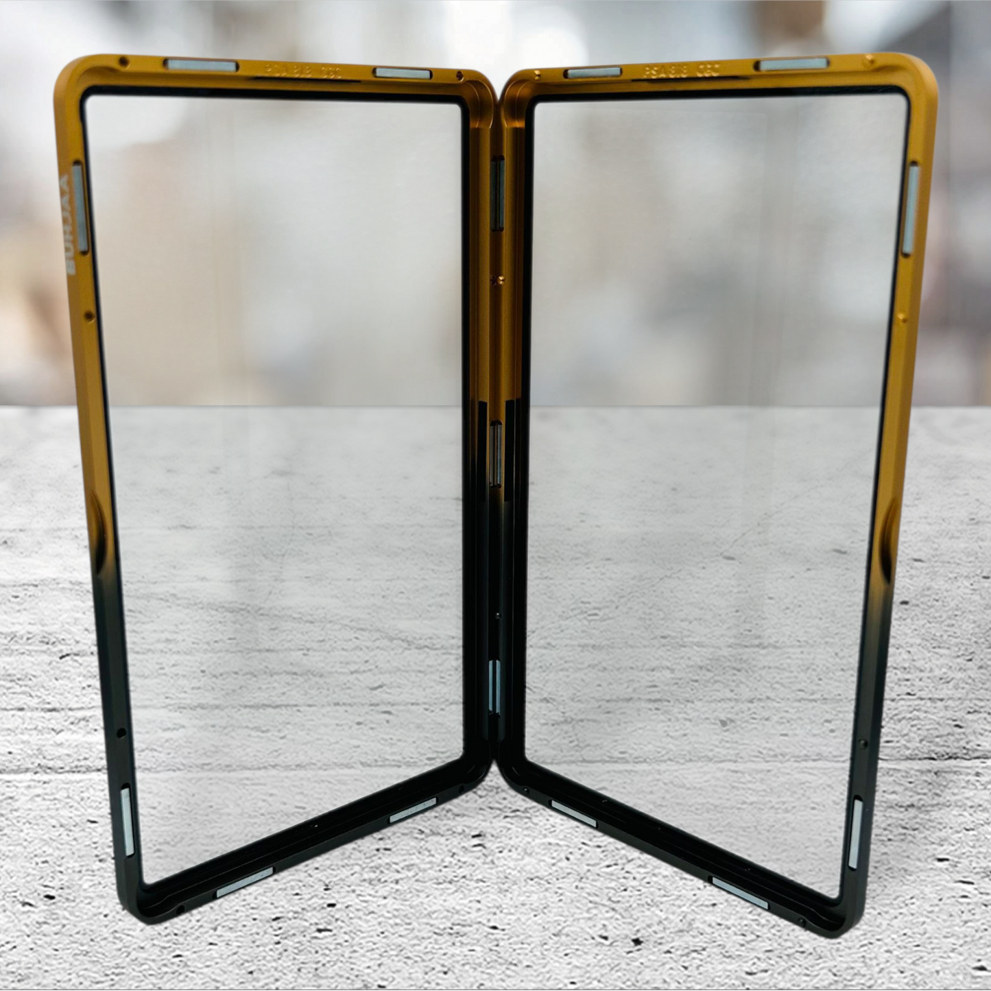 Buhjaa Case - 35pt - schwarz / gold
