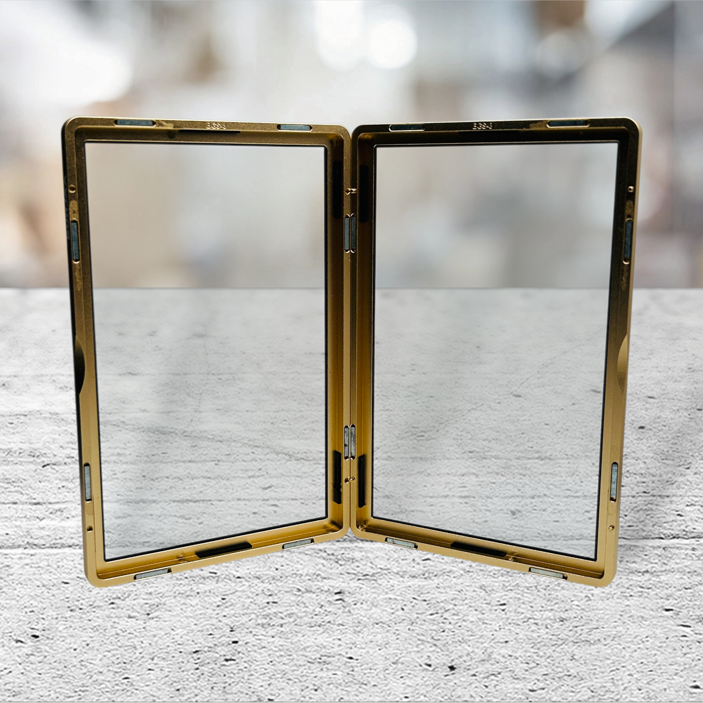 Buhjaa Case - 35pt - gold BGS